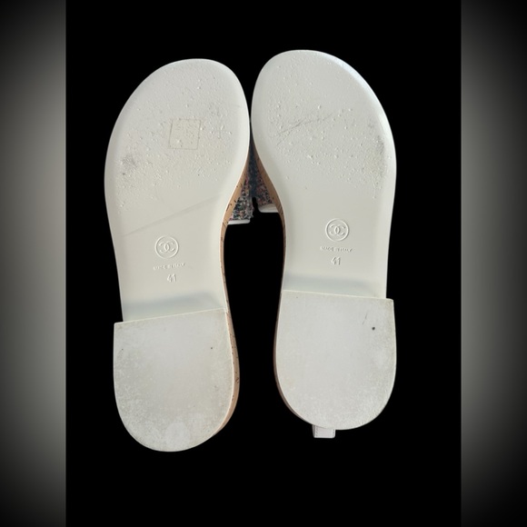 🚨SOLD🚨Chanel pink/Multicolor Tweed Mules - Picture 2 of 7